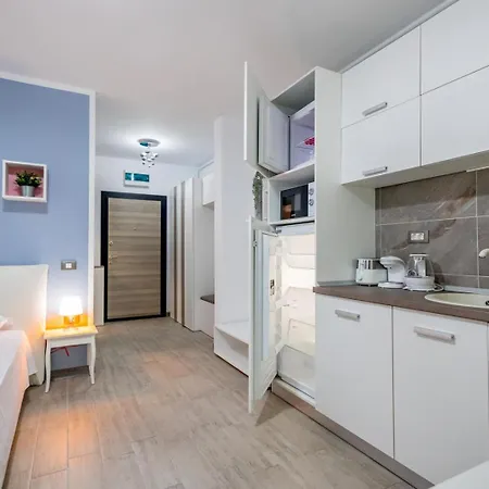 Apartament Onix & Pool 44 *