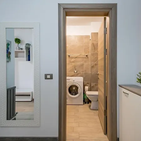 Onix & Pool 44 Apartament *